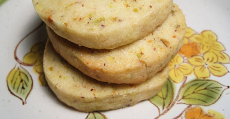 Lemon Pistachio Shortbread Cookies