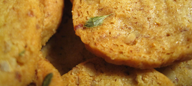 Cheddar Pecan Crackers