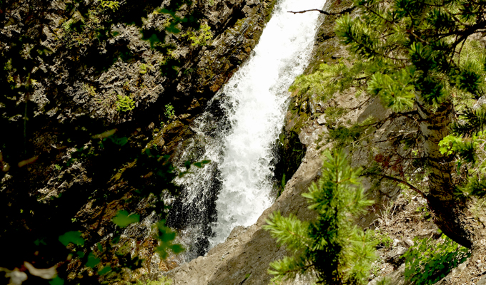 Donut Falls the Donut Hole